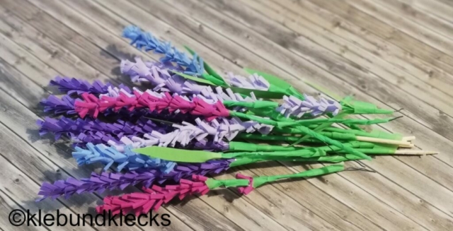 Lavendel aus Moosgummi oder Papier