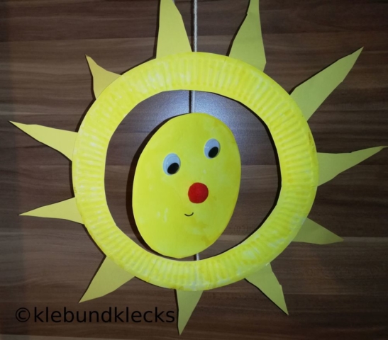 Sonne aus Pappteller