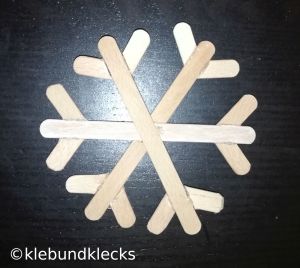 Holz-Schneeflocke