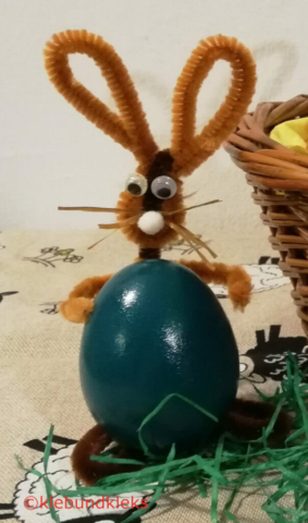 Hase aus Pfeifenputzer