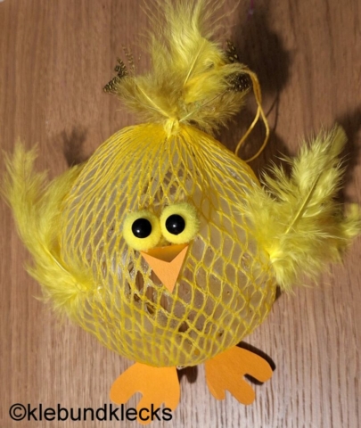 Küken aus Zitronennetz