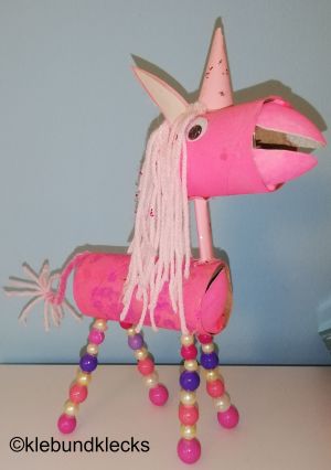 Einhorn aus Klorollen