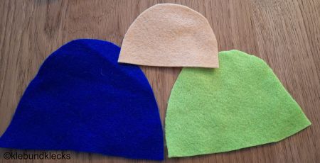 Umhang aus Filzhalbkreis