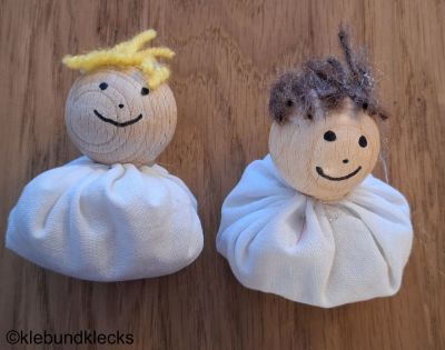 Kugel auf Säckchen kleben