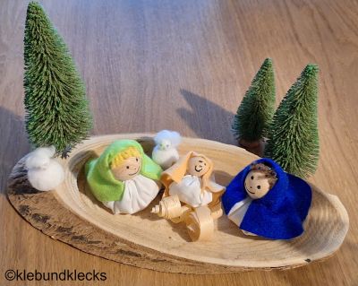 Krippe aus Reissäckchen