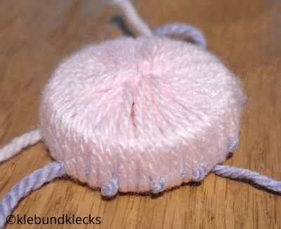 Wollblumen aus Verschlusskappen