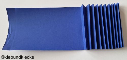 Papier mit Ziehharmonika-Technik falten