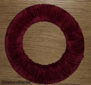 Styroporring mit Wolle umwicklen