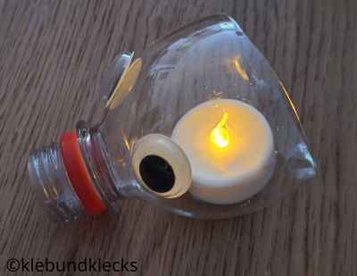 LED-LIcht in Flasche stellen