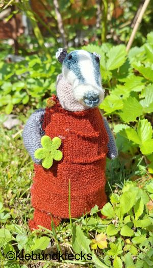 Dachs aus Strickschläuchen