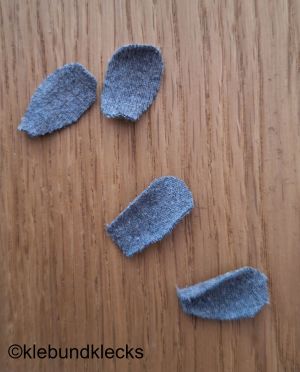 Dachs-Beine aus alten Socken