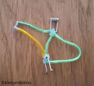 Fahrrad aus dünnem Gummischlauch