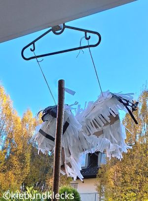 gebastelte Pinata