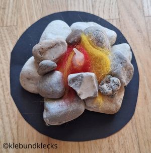 Steine um LED-Licht schichten