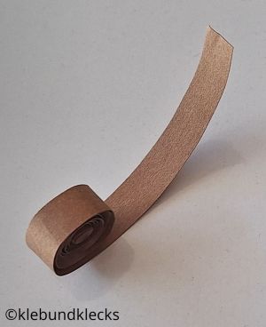 Papierstreifen aufrollen