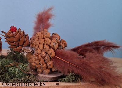 Vögel aus Naturmaterialien